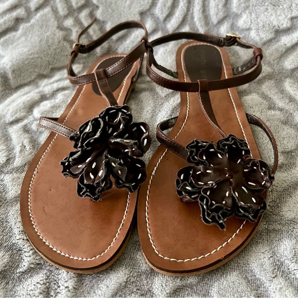 Madden Girl Women’s Brown Floral Sandals Size 8 - Picture 1 of 9